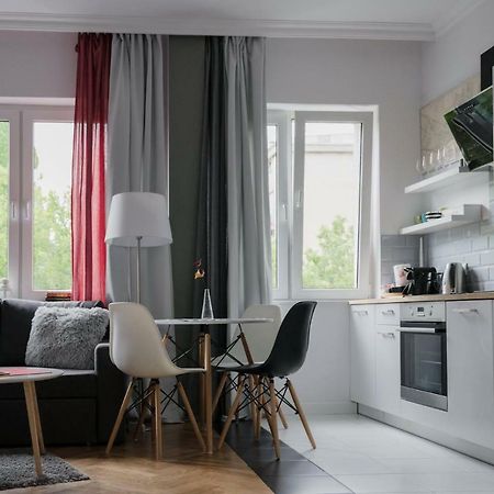 Aski Hoza Apartment Варшава Экстерьер фото