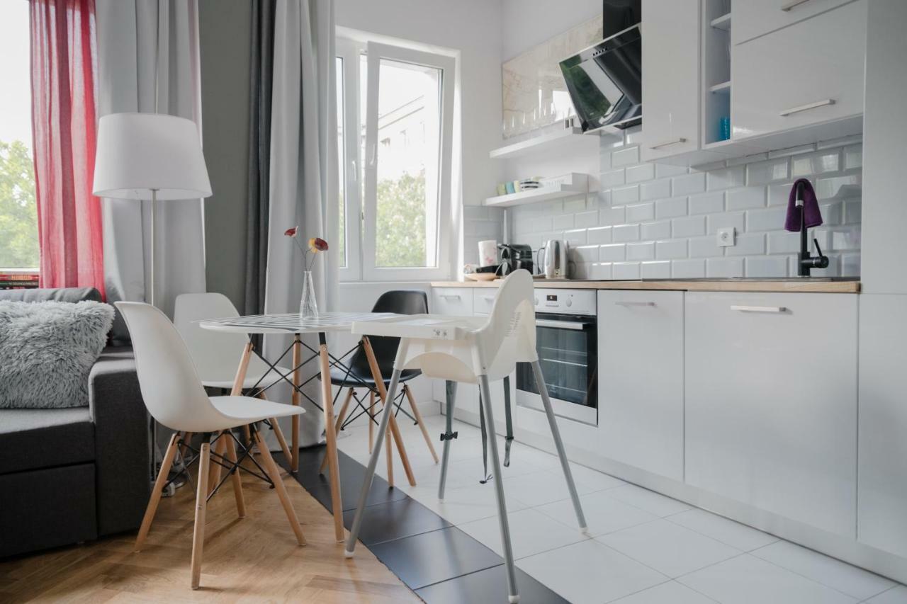 Aski Hoza Apartment Варшава Экстерьер фото